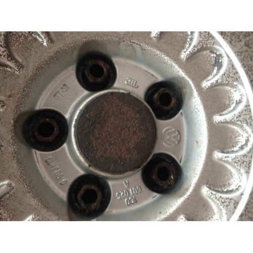 195.0mm diska vāciņš VW Beetle 1999 - 2005 ORIGINAL ( 1C0 601 149a GRB )